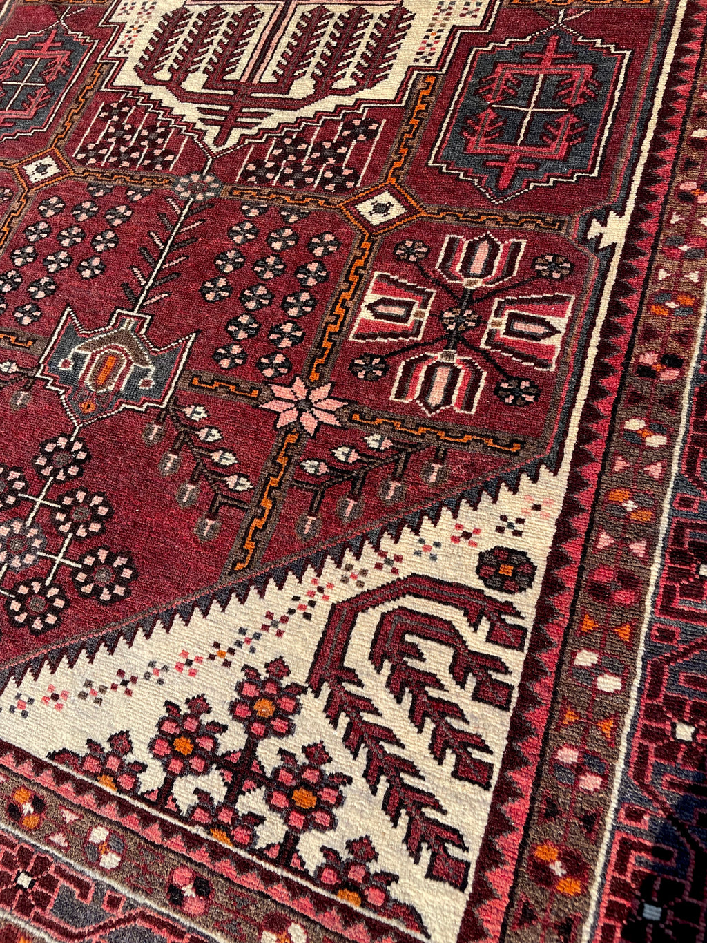 Vintage Turkish Heriz Rug 4.5x6.7 Circa 1960s Handwoven Wool Low Pile Tribal Oriental Carpet