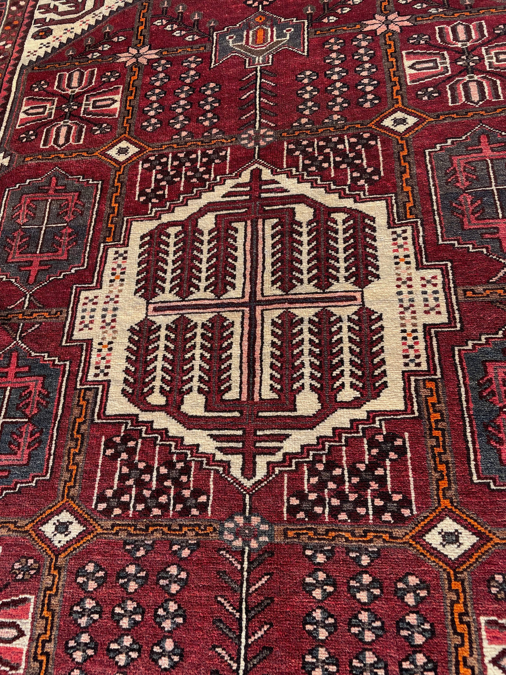 Vintage Turkish Heriz Rug 4.5x6.7 Circa 1960s Handwoven Wool Low Pile Tribal Oriental Carpet