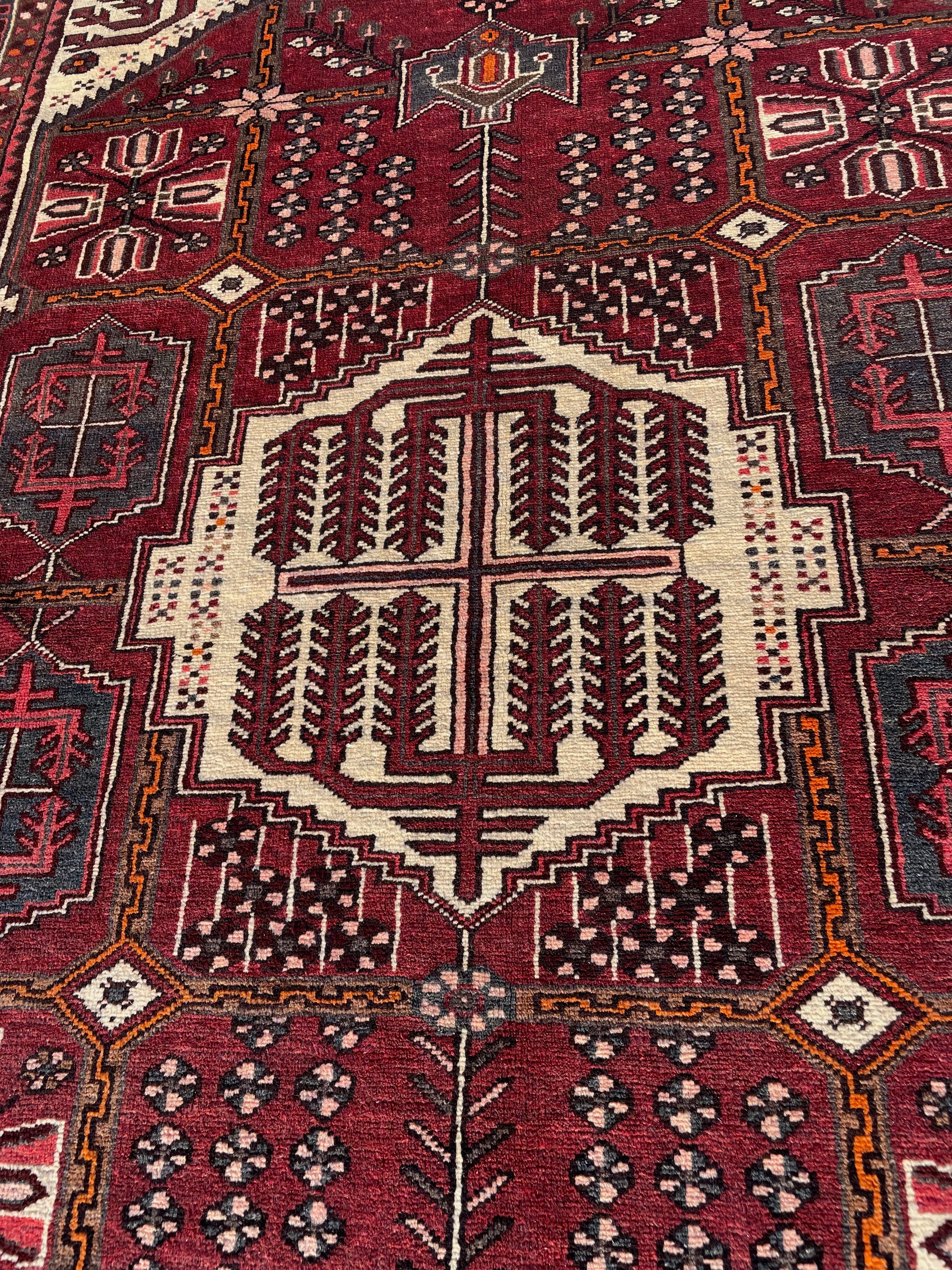 Vintage Turkish Heriz Rug 4.5x6.7 Circa 1960s Handwoven Wool Low Pile Tribal Oriental Carpet