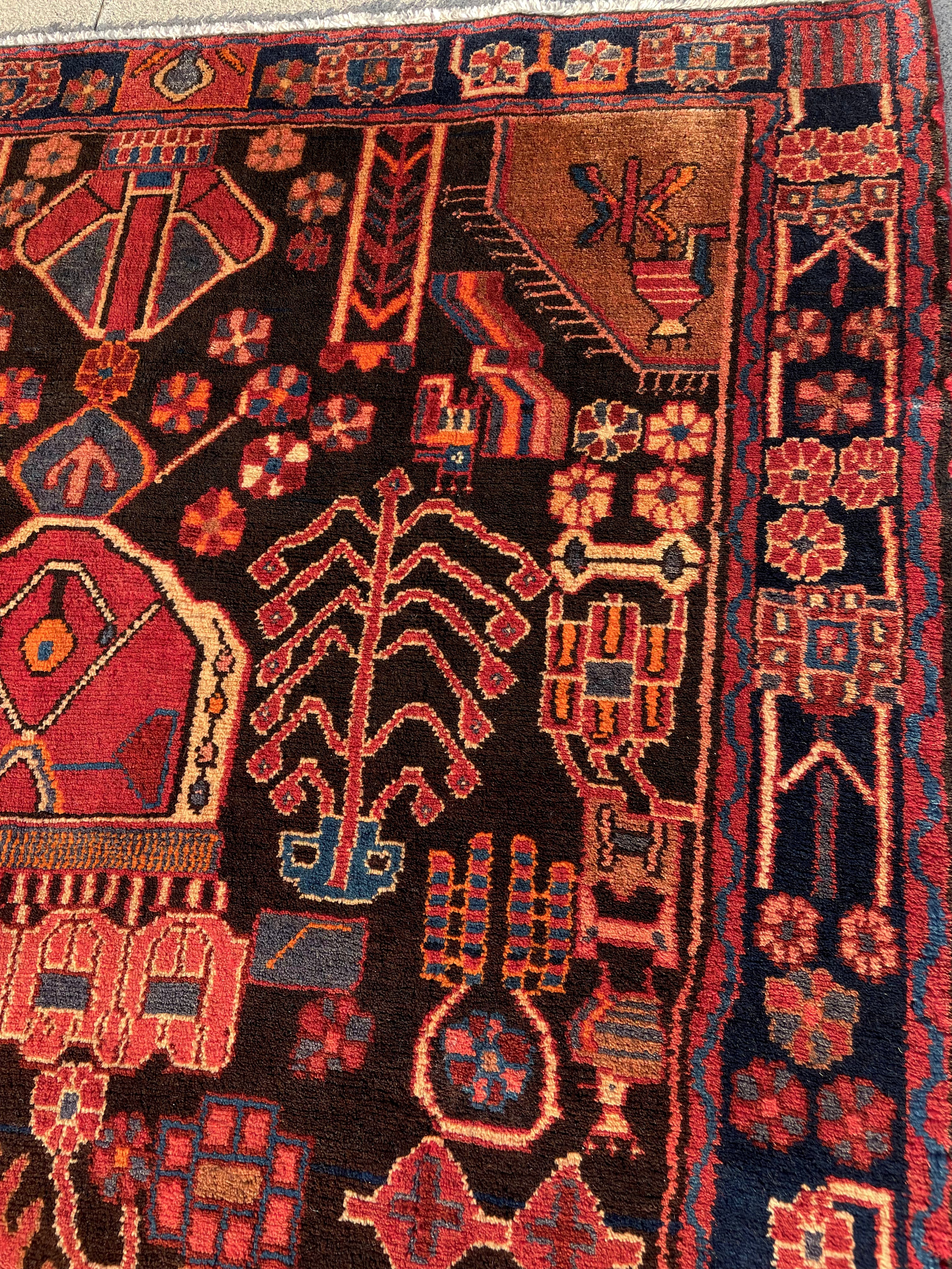 Vintage Lori Rug 4.65 x 7.54