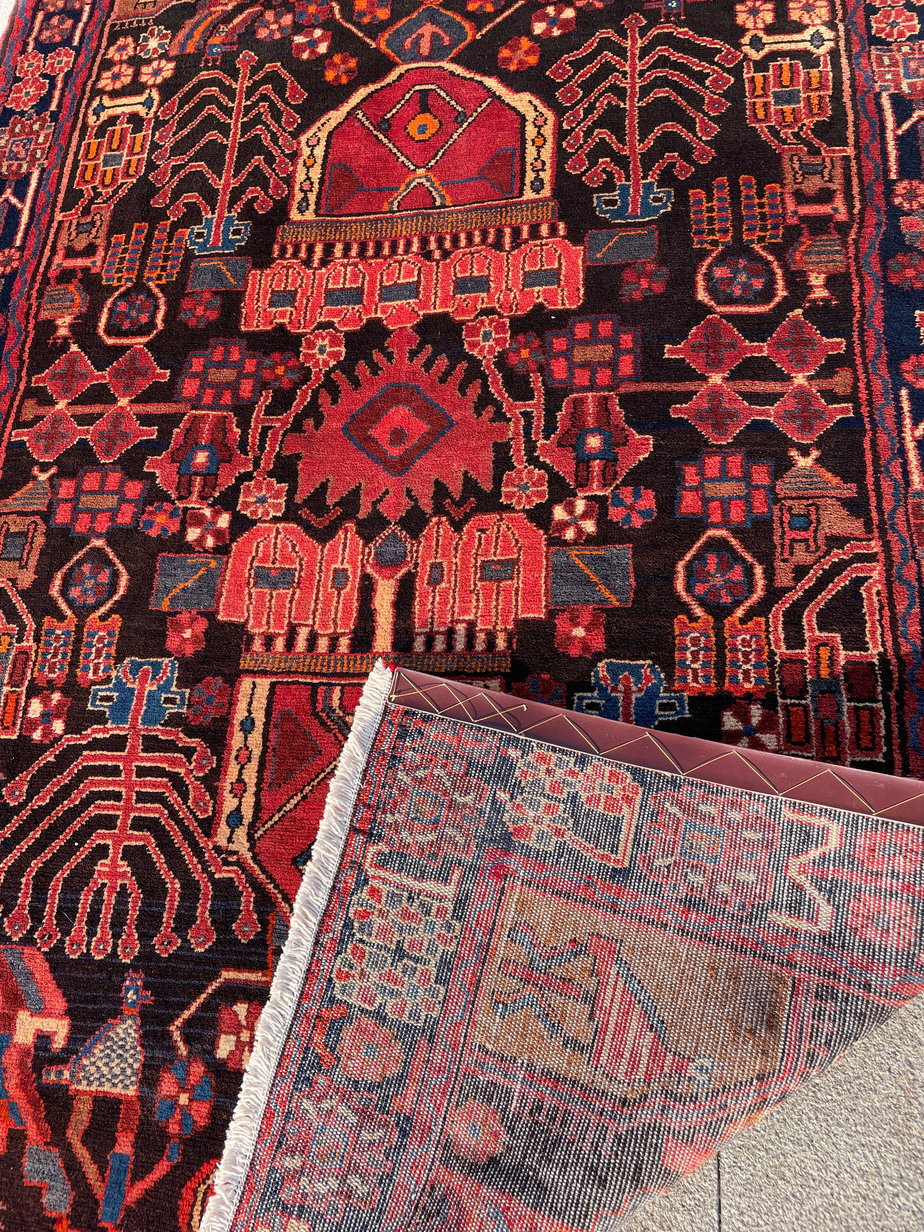 Vintage Lori Rug 4.65 x 7.54