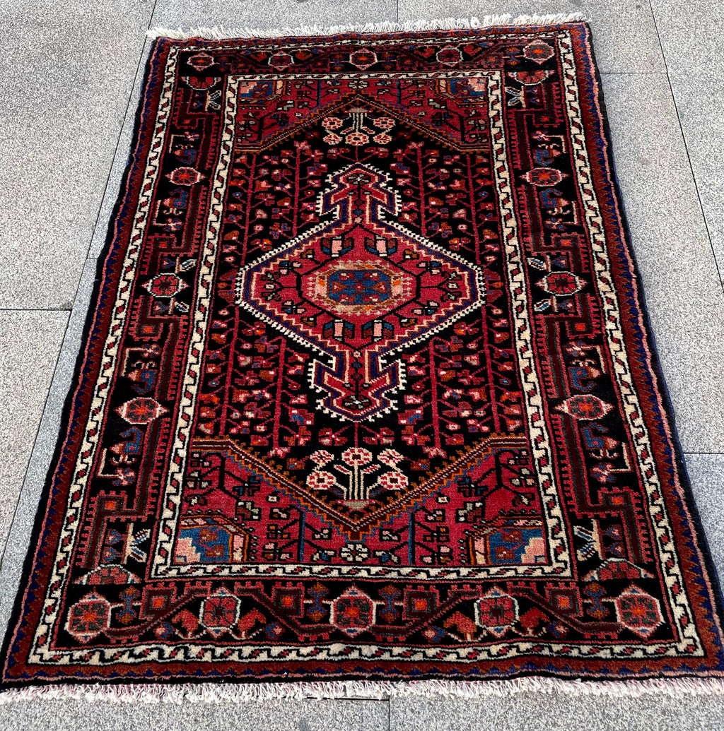 Vintage Turkish Small Rug 2.78x3.87
