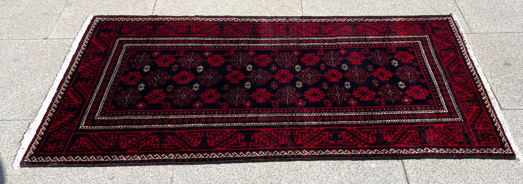 Vintage Baluch Rug 3.25 x 5.64