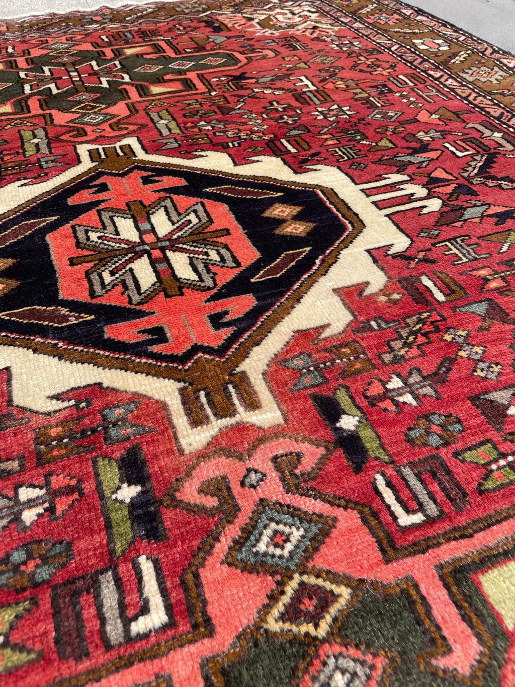 Vintage Turkish Heriz Rug 5.17×6.41 Handwoven Wool Tribal Oriental Carpet Home Decor