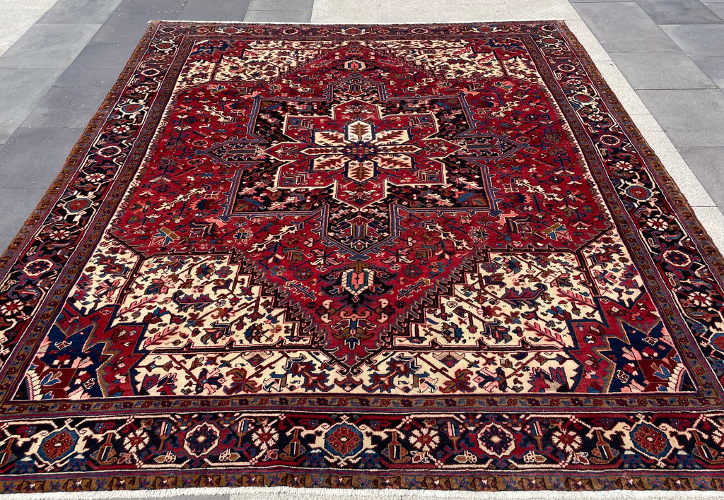 Vintage Heriz AreaRug 9.8x11.31 Handwoven Wool High Pile Cozy Tribal Oriental Carpet