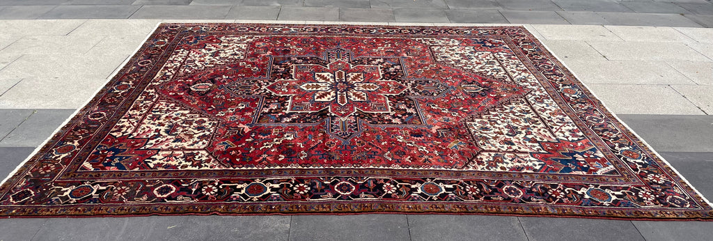 Vintage Heriz AreaRug 9.8x11.31 Handwoven Wool High Pile Cozy Tribal Oriental Carpet
