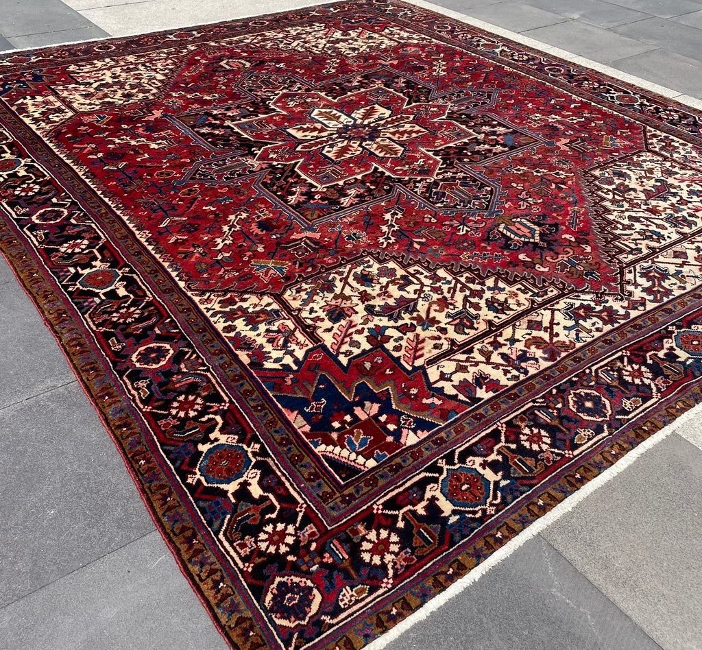 Vintage Heriz AreaRug 9.8x11.31 Handwoven Wool High Pile Cozy Tribal Oriental Carpet