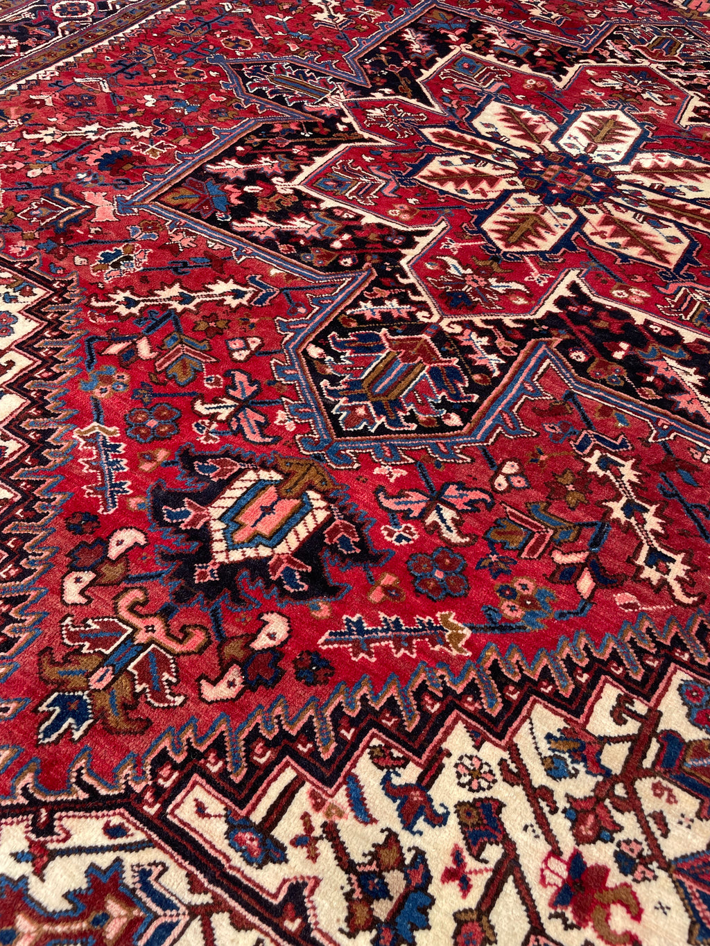 Vintage Heriz AreaRug 9.8x11.31 Handwoven Wool High Pile Cozy Tribal Oriental Carpet
