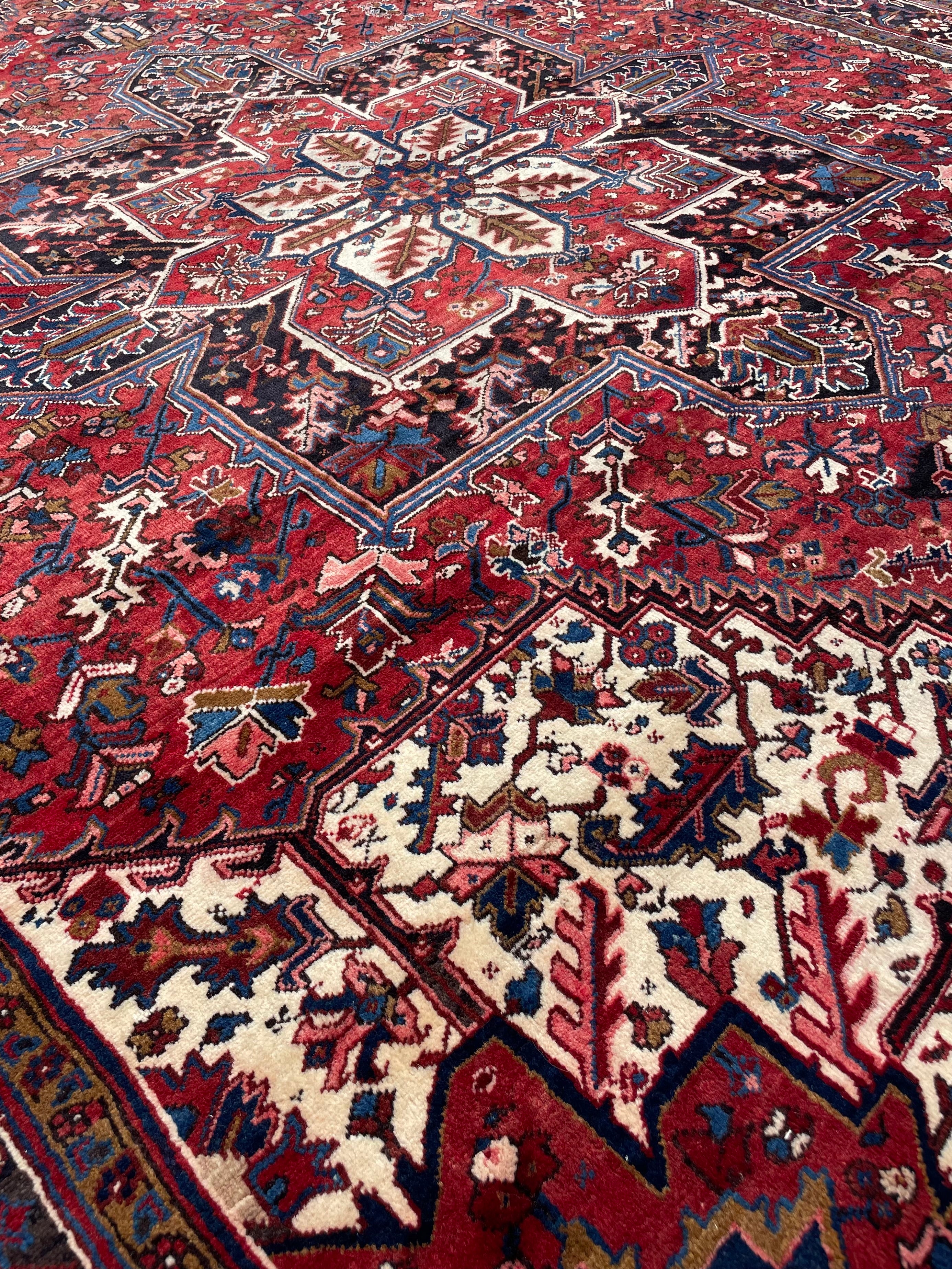 Vintage Heriz AreaRug 9.8x11.31 Handwoven Wool High Pile Cozy Tribal Oriental Carpet