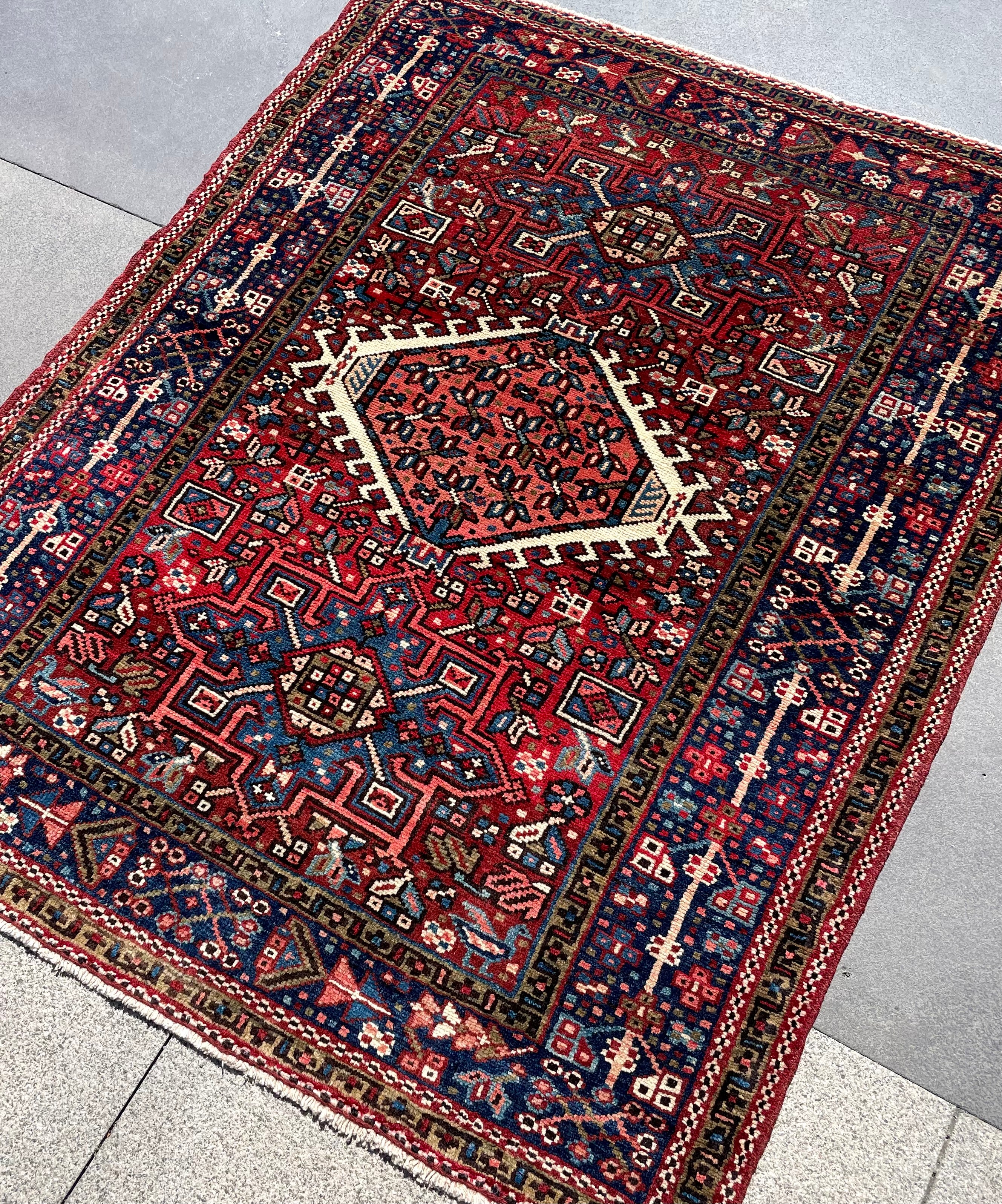 Vintage Turkish Heriz Rug 3.5x4.4 Handwoven Wool Low Pile Rustic Tribal Oriental Carpet Home Decor