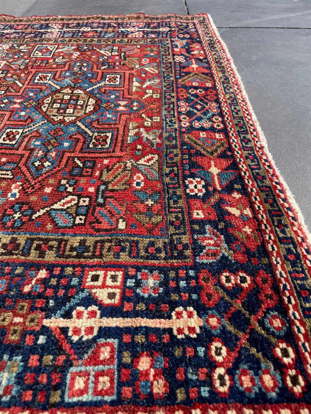 Vintage Turkish Heriz Rug 3.5x4.4 Handwoven Wool Low Pile Rustic Tribal Oriental Carpet Home Decor