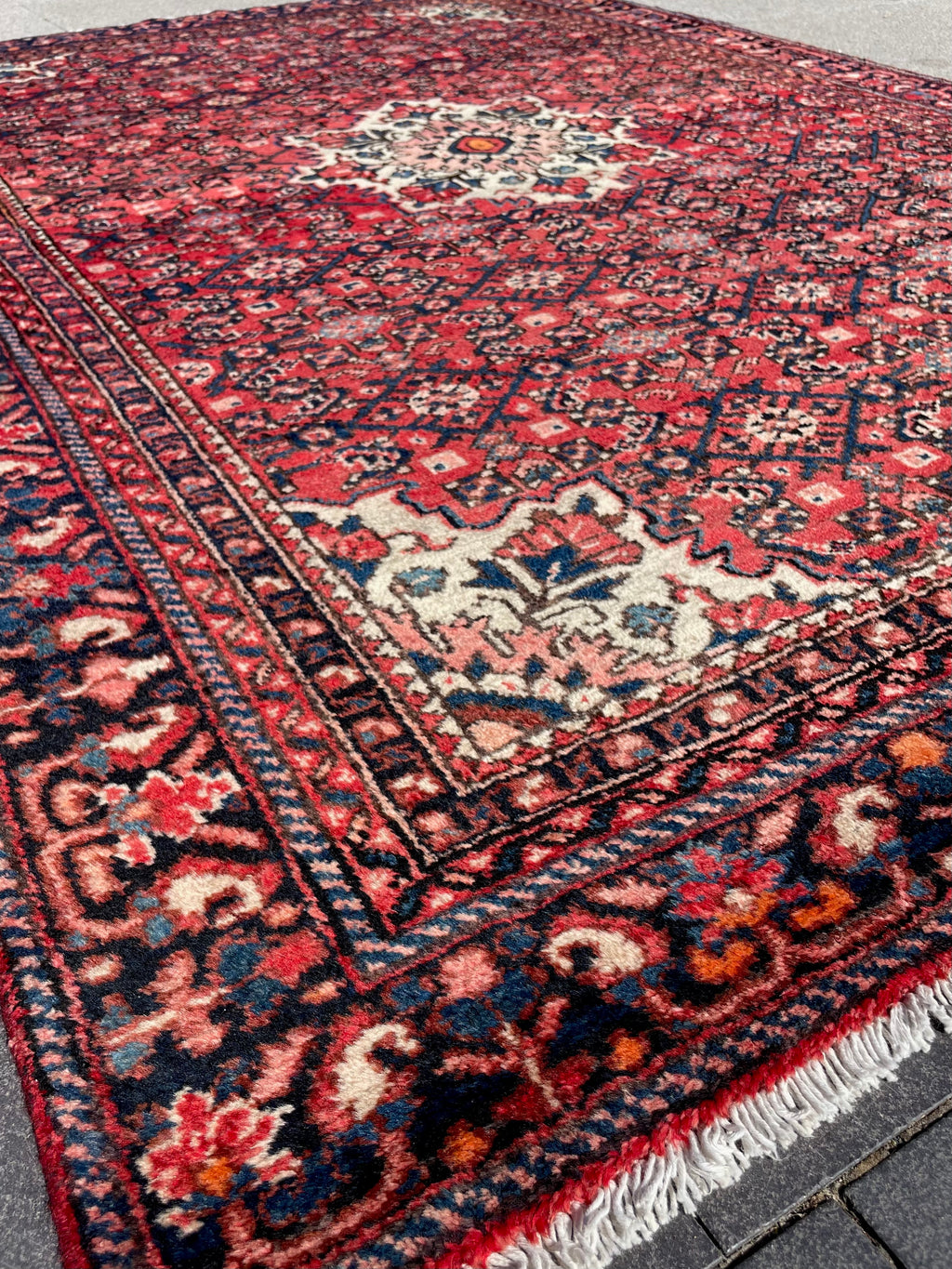 Vintage Area Rug 4.7x6.8 Handwoven Wool Low Pile Tribal